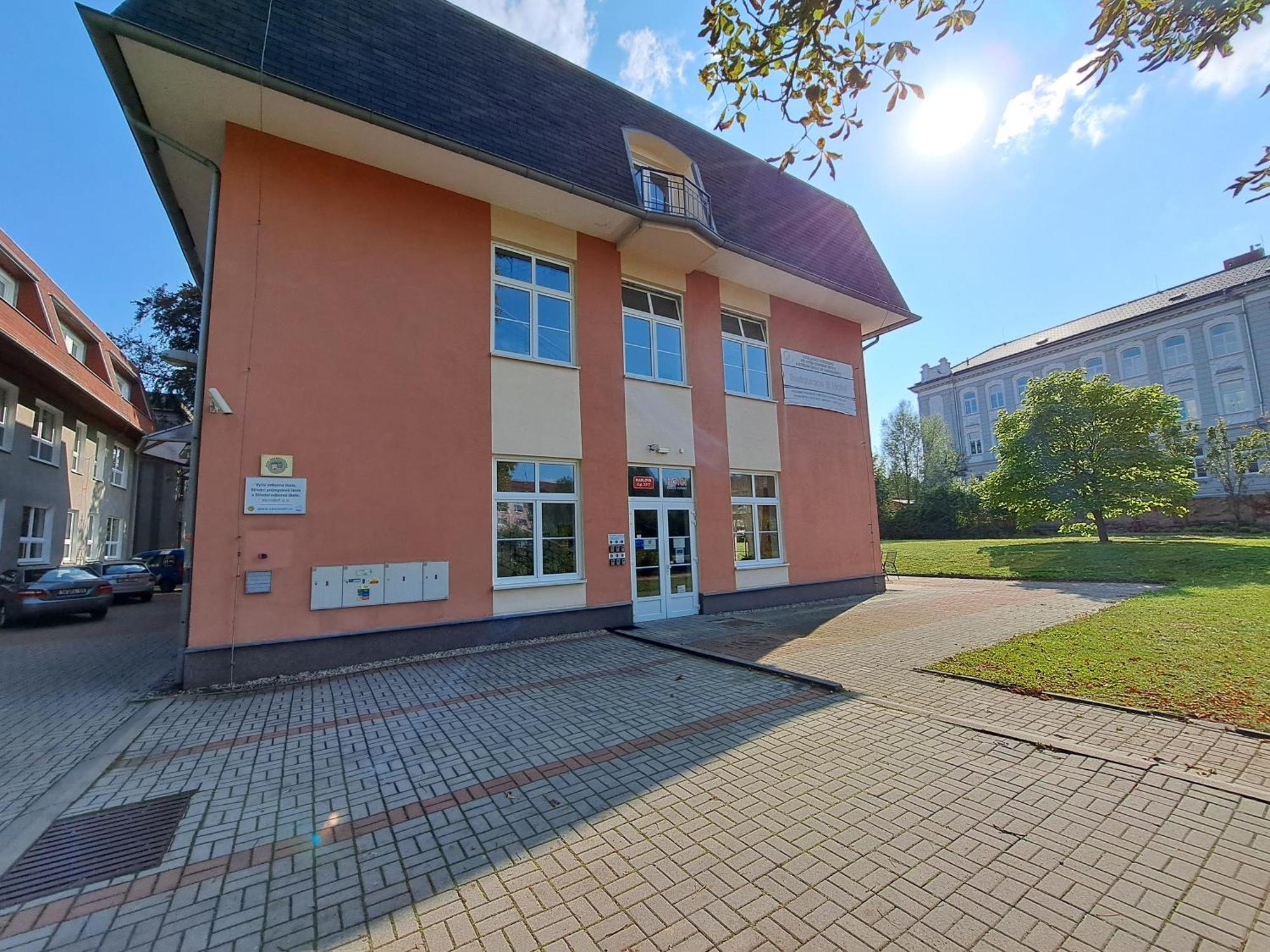 Vzdělávací Středisko a Hotel Varnsdorf Exteriér fotografie